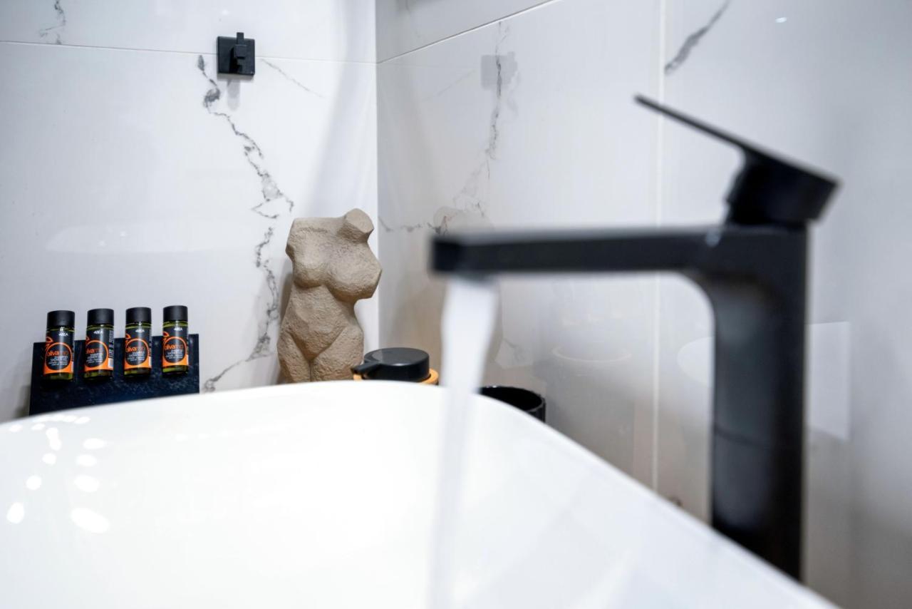 Nostos Central Apartment ハニア エクステリア 写真